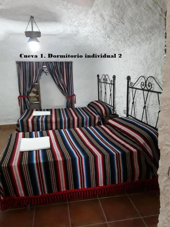 Villa Cuevas Lourdes à Benamaurel Extérieur photo