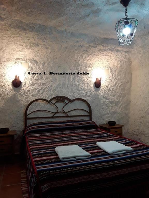 Villa Cuevas Lourdes à Benamaurel Extérieur photo